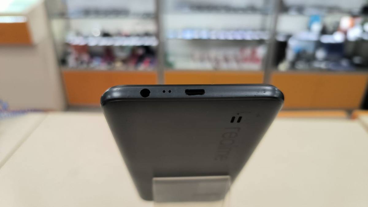Смартфон Realme C11 2/32