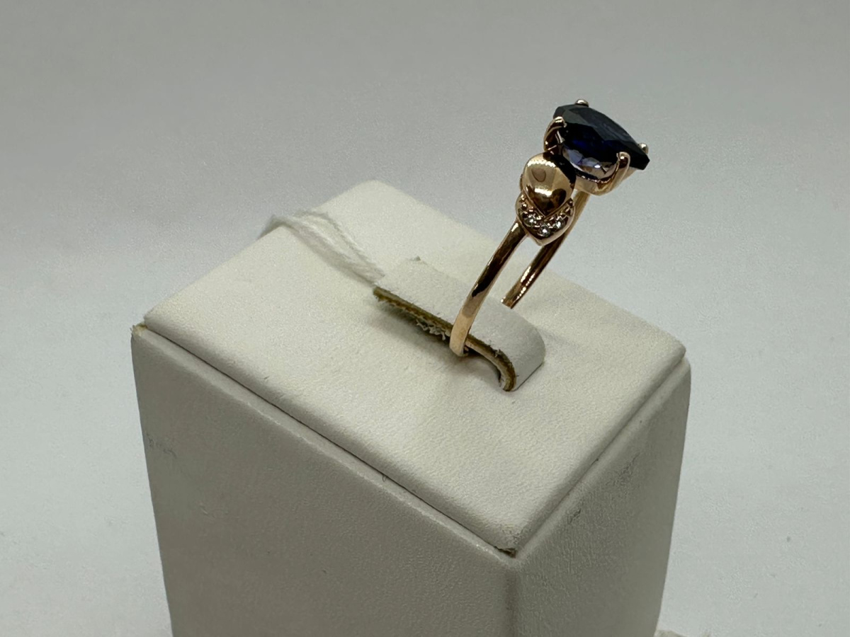 КОЛЬЦО С КАМНЯМИ (Au 585)