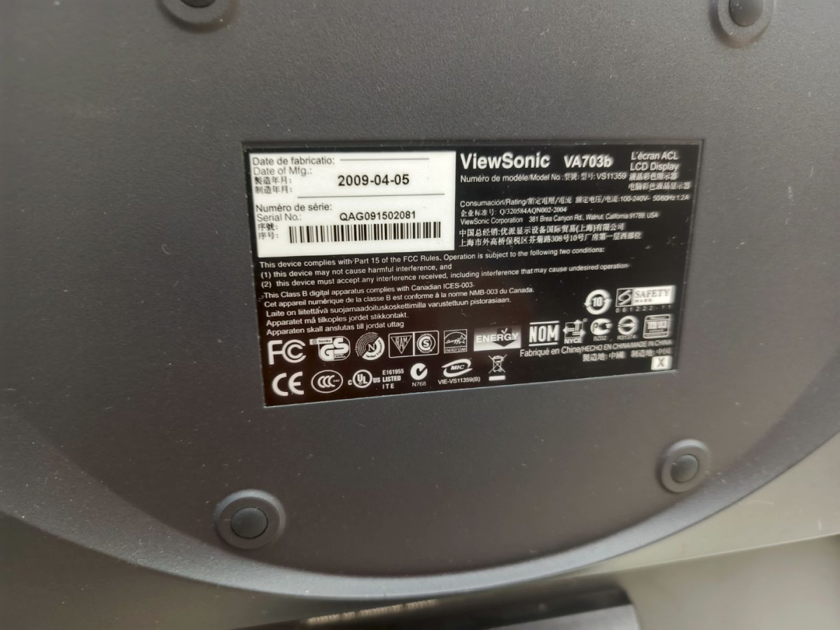 Монитор Viewsonic VA703B