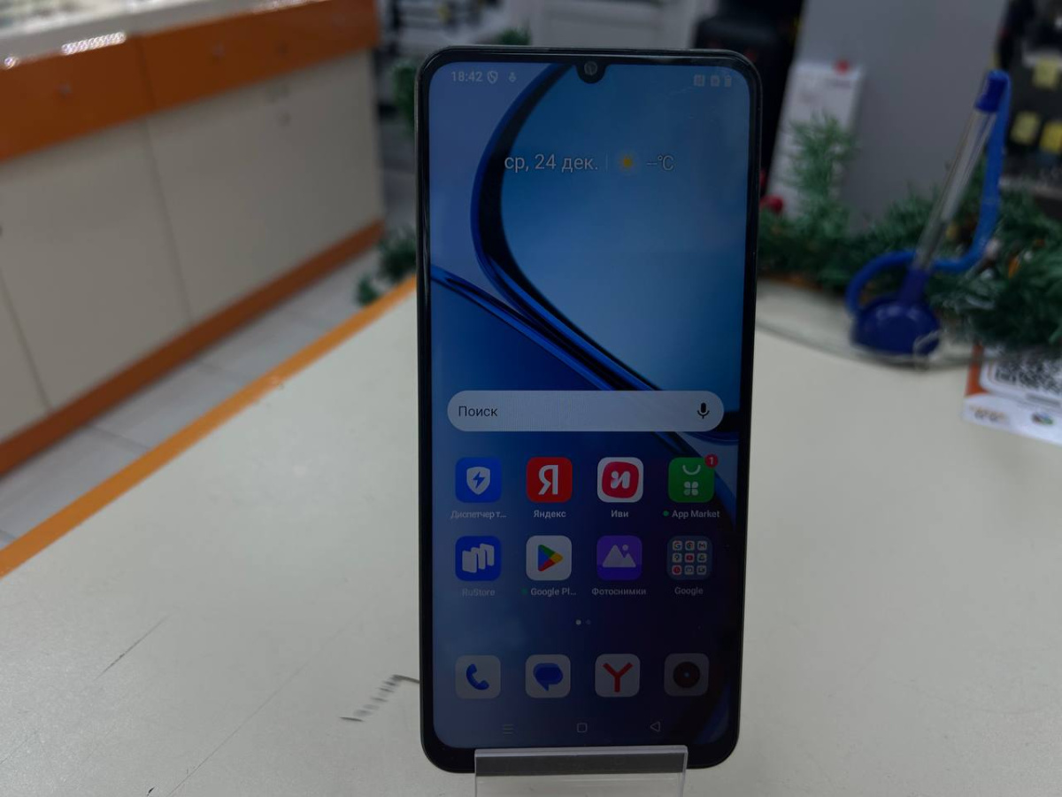 Смартфон Realme C61 8/256