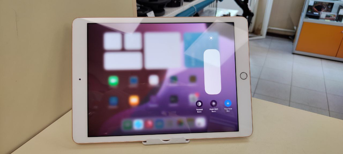 Планшет Apple IPad 7 128 ГБ A2197 (Wi-Fi)