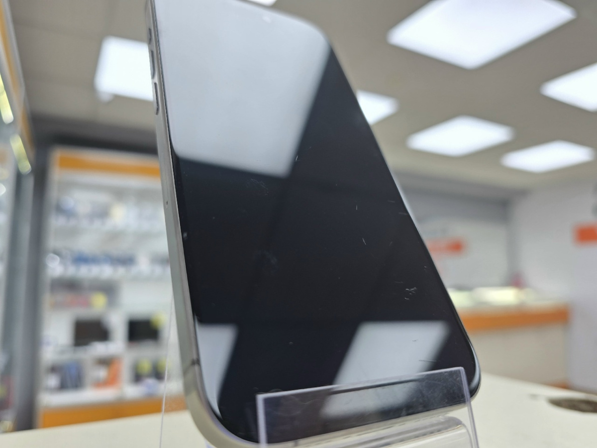 Смартфон Apple Iphone 15 Pro 512 Gb