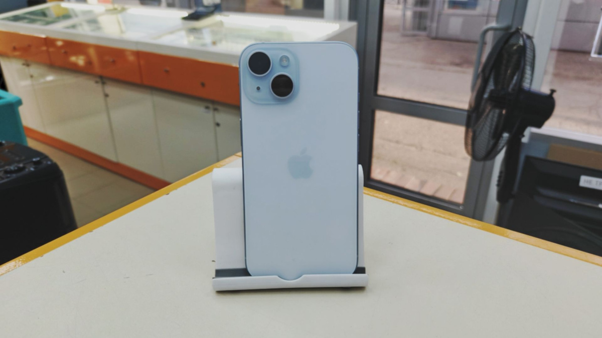 Смартфон Apple Iphone 15 256Gb