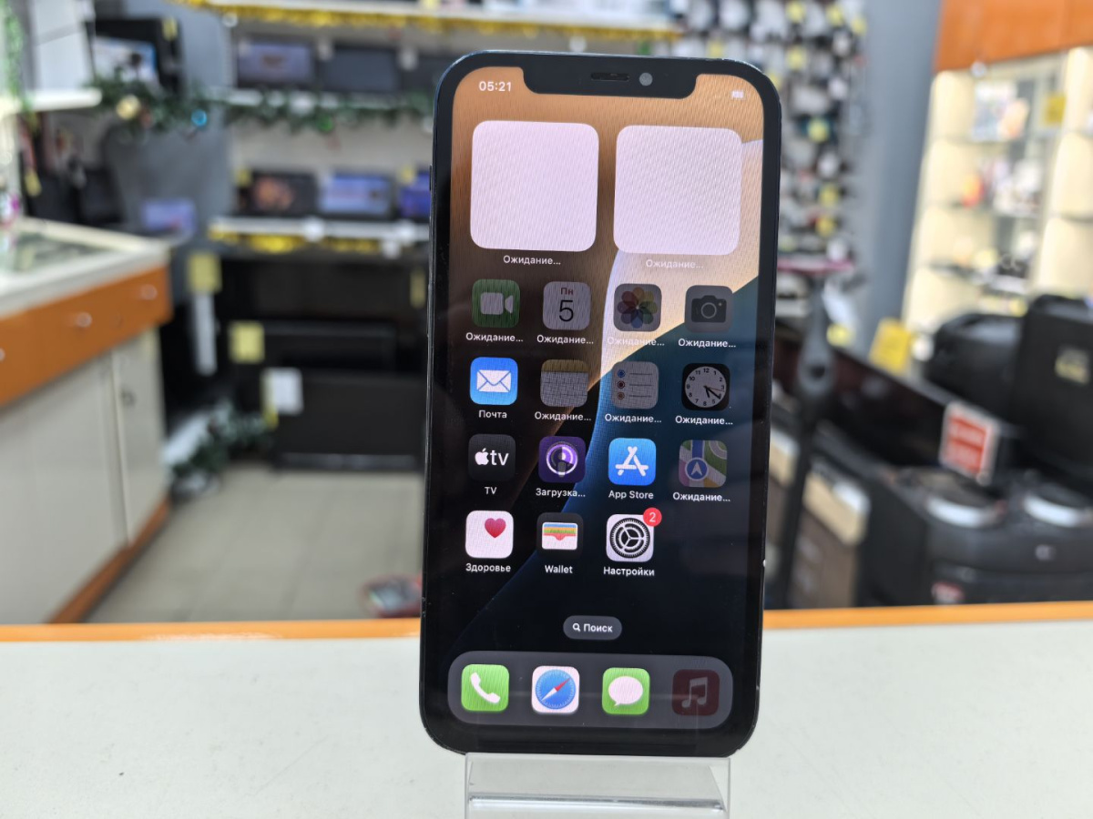 Смартфон Apple iPhone 12 64Gb