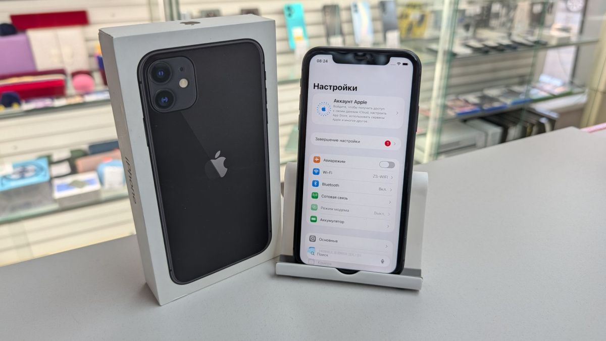 Смартфон Apple iPhone 11 64Gb
