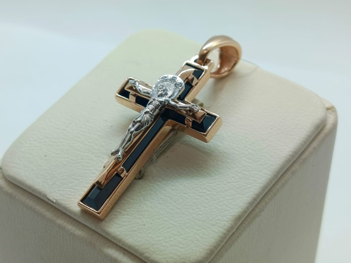 ПОДВЕСКА КРЕСТ с камнем (Au 585)