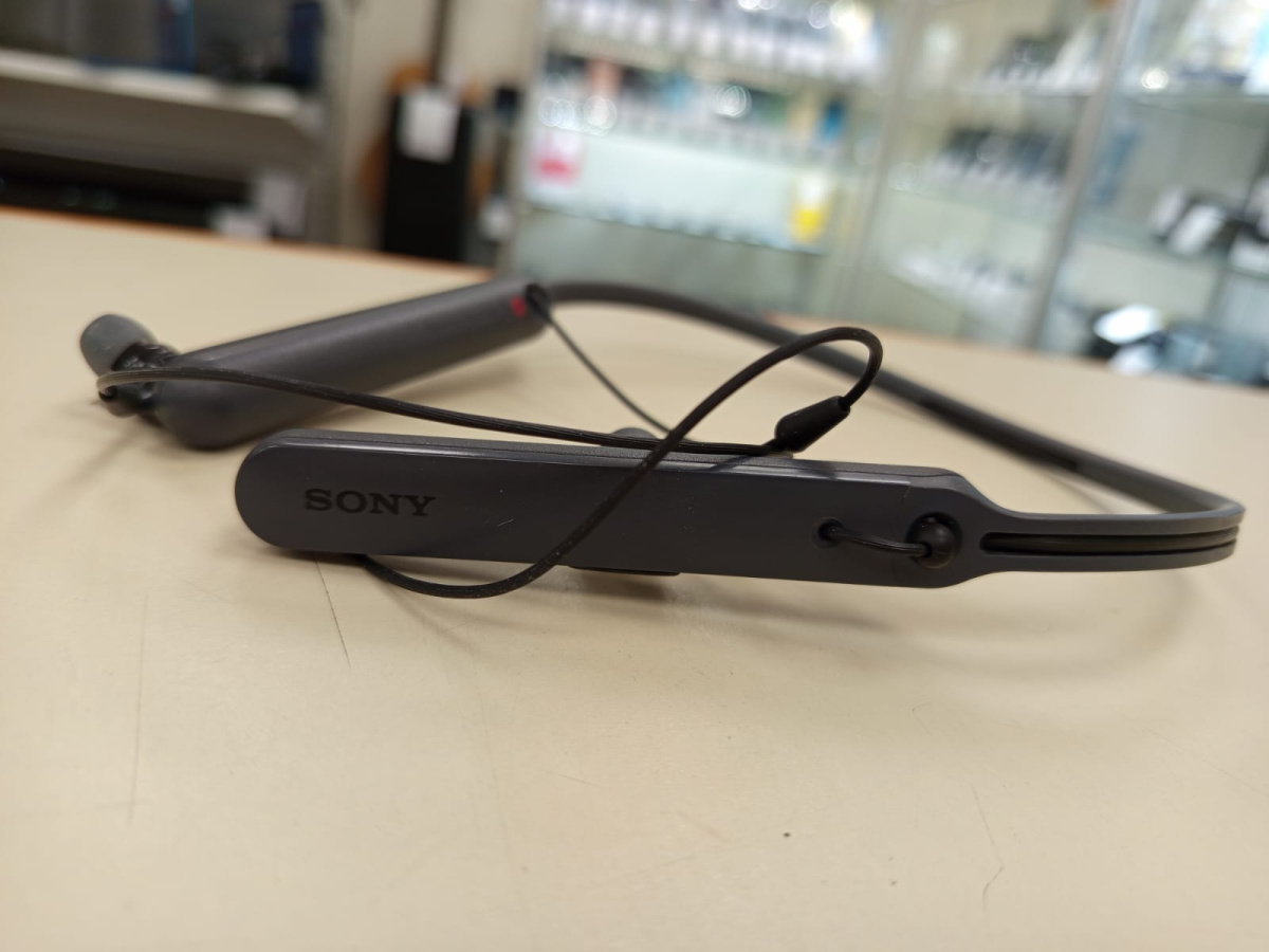 Наушники беспроводные SONY WL-C400