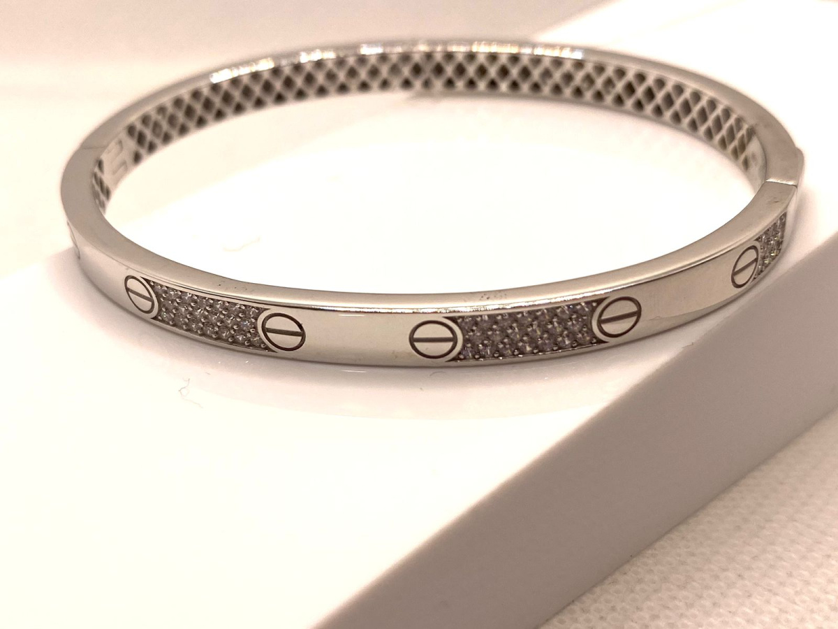 БРАСЛЕТ ЖЕСТКИЙ с камнями (Au 585)