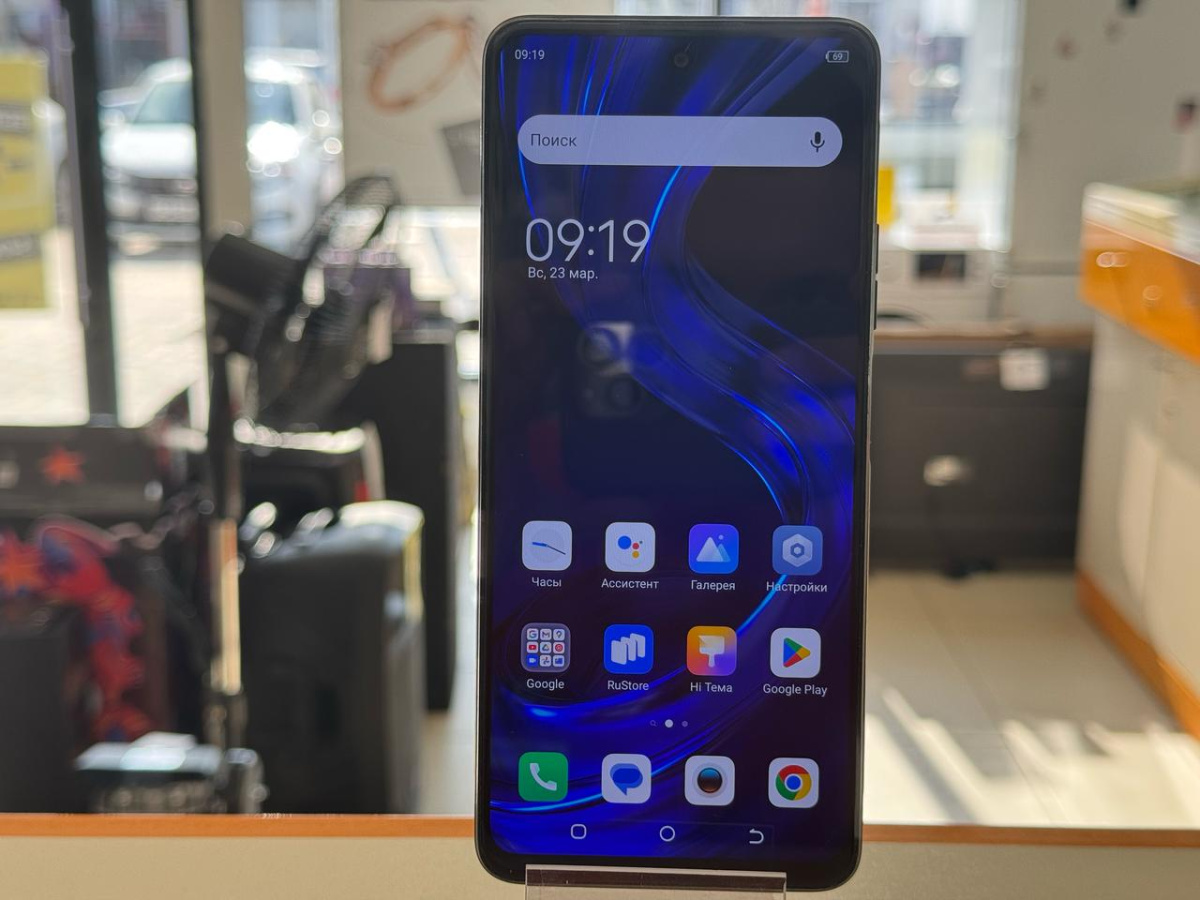 Смартфон Tecno Pova 3 4/128