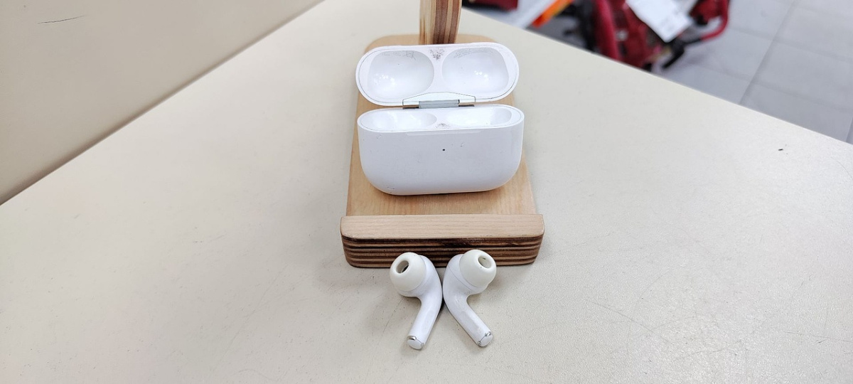 Наушники беспроводные Apple AirPods Pro 2 Gen