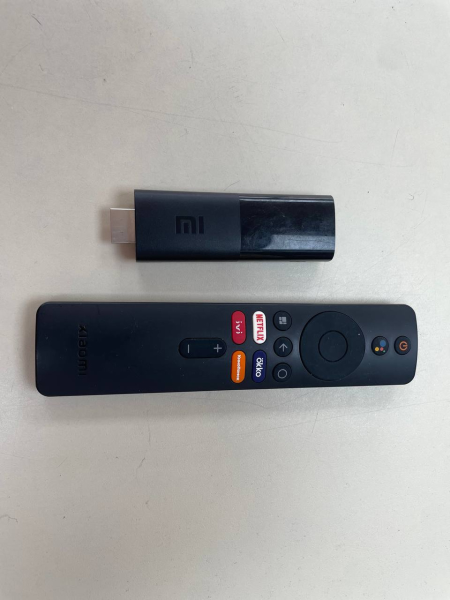 Smart-TV приставка Xiaomi MI TV STICK