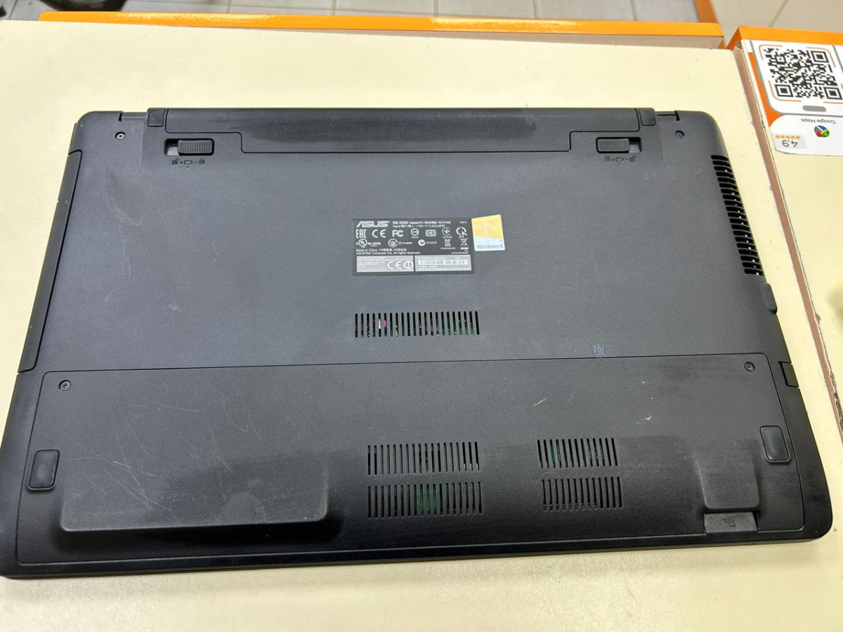 Ноутбук ASUS; Pentium 2117U, GeForce GT 720M, 4 Гб, 500 Гб, Нет