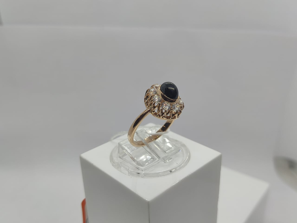 КОЛЬЦО С КАМНЯМИ (Au 585)