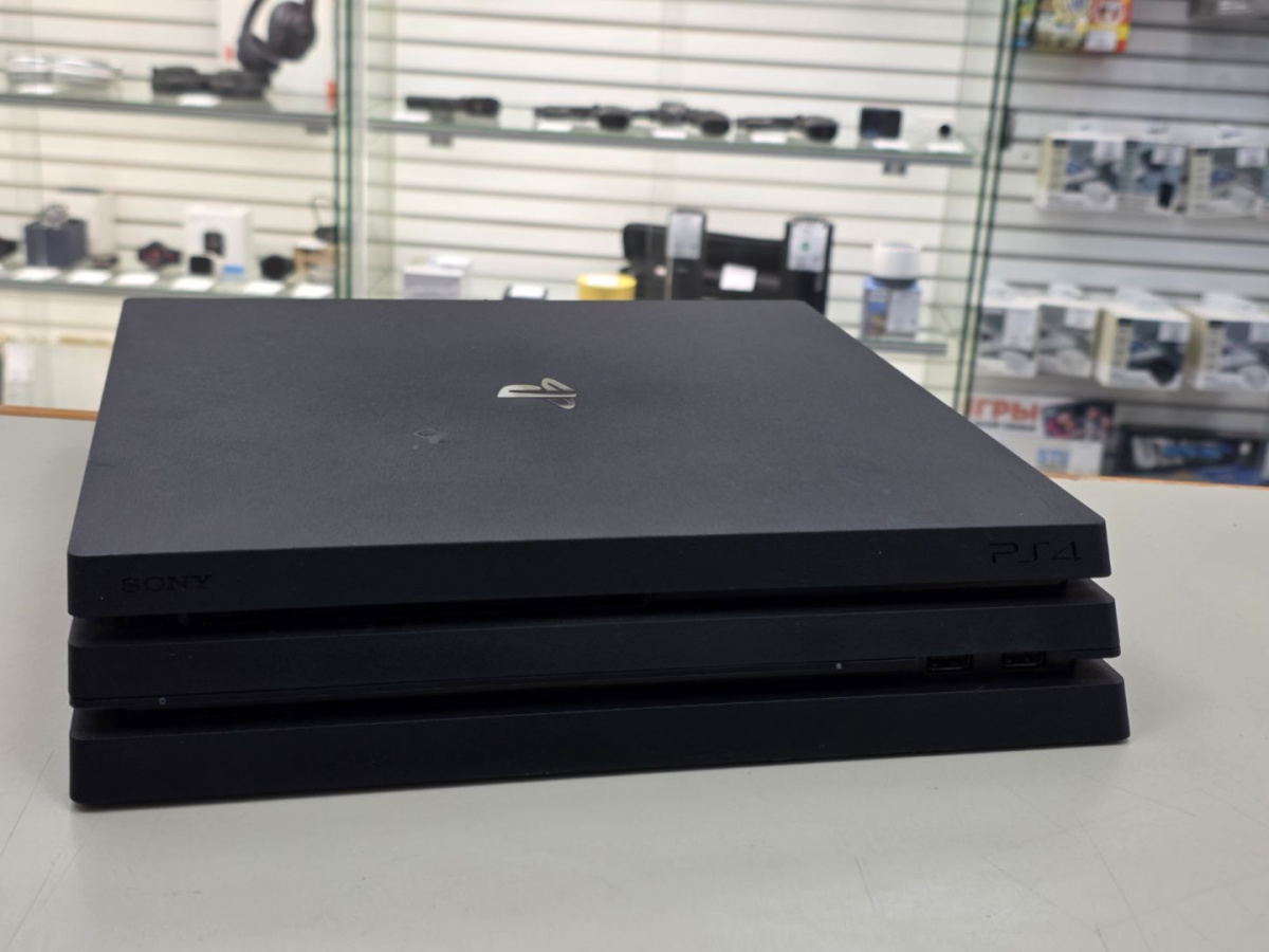 Игровая приставка PlayStation 4 Pro 1Tb