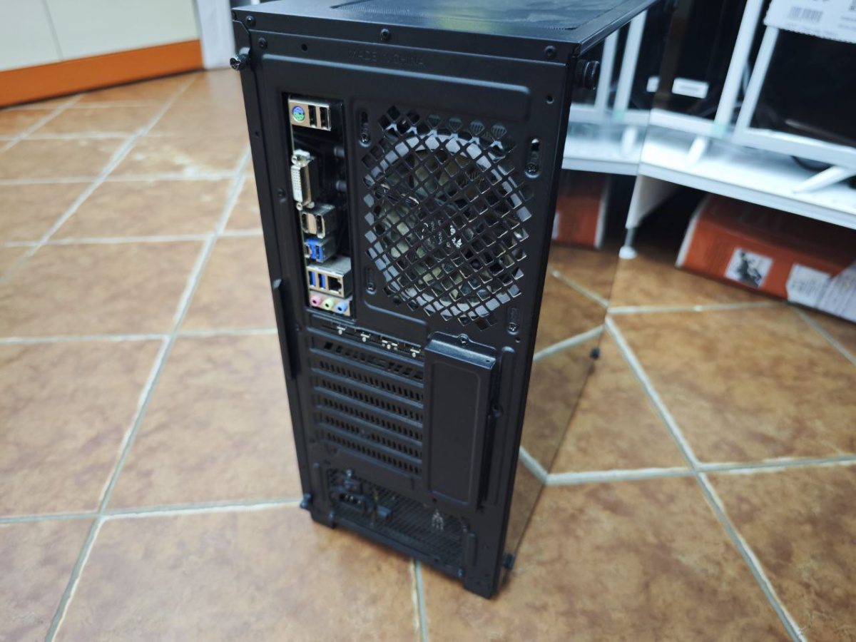 Системный блок Noname; Core i3-10105, Radeon RX6600 8Gb, 16 Гб, 256 Гб, 1 Tb