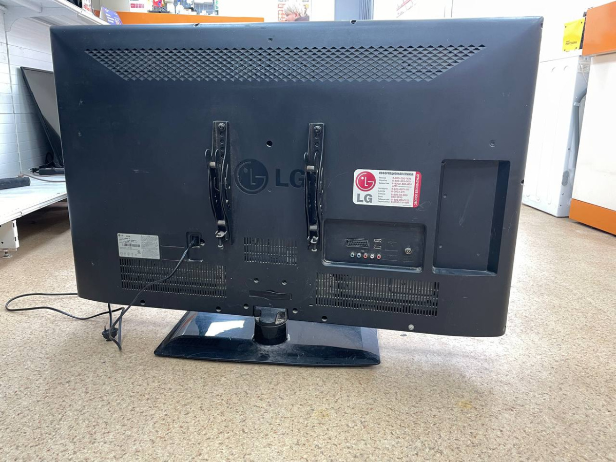 LED Телевизор LG 42CS460