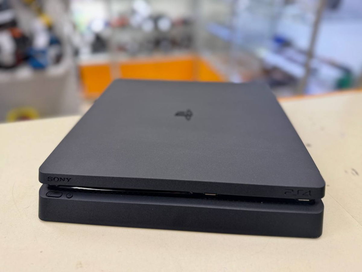 Игровая приставка PlayStation 4 Slim 1Tb