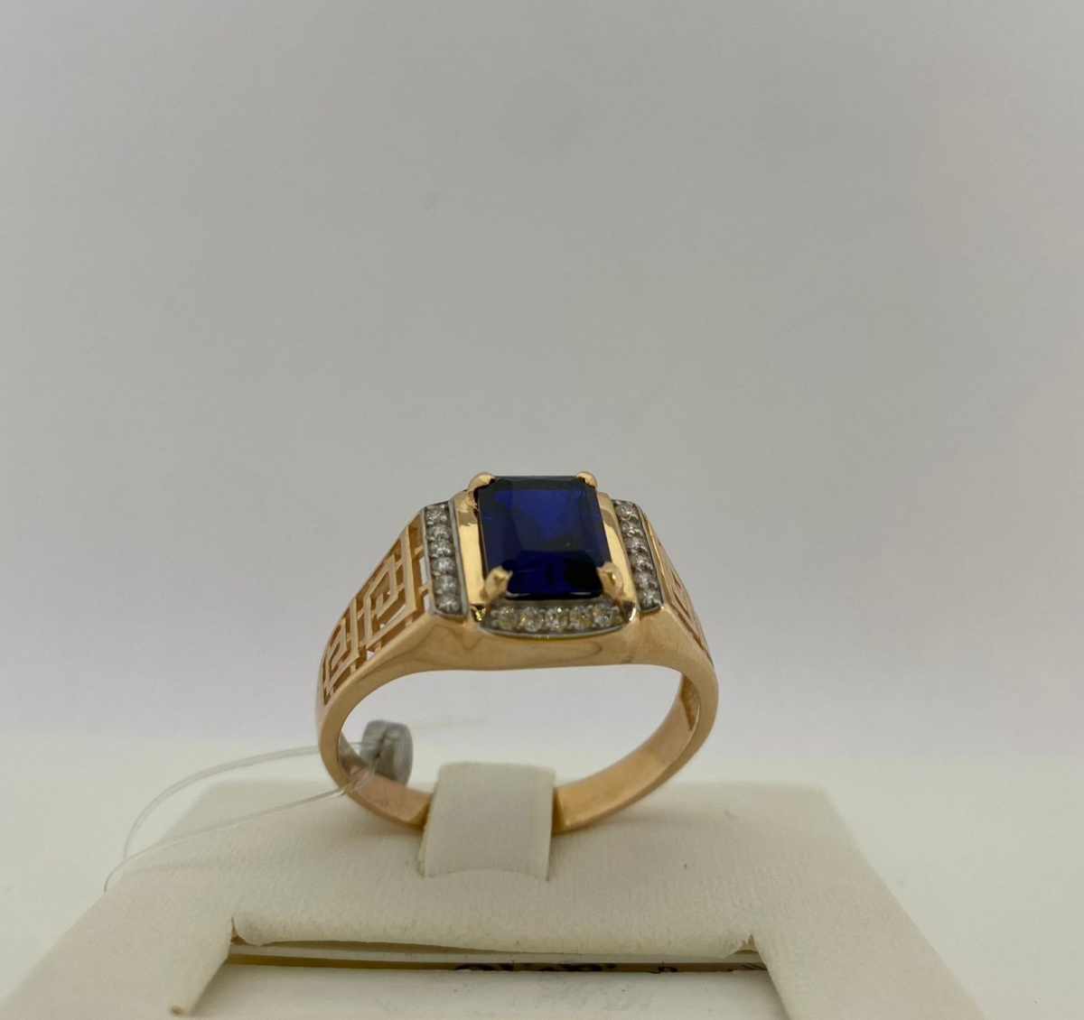 КОЛЬЦО ПЕЧАТКА с камнями (Au 585)