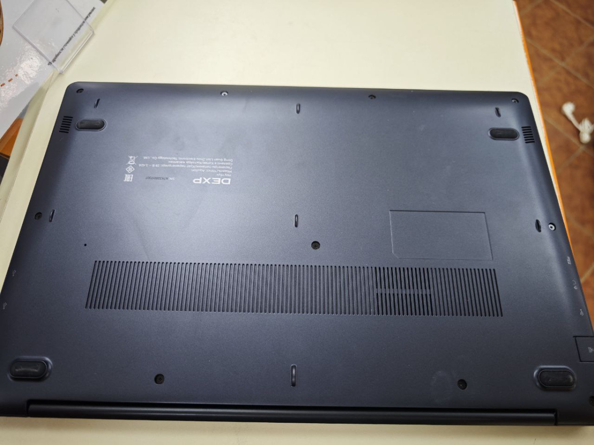 Ноутбук Dexp Aquilon C15-I5W302; Core i5-1035G1, Intel UHD Graphics, 8 Гб, 256 Гб, Нет