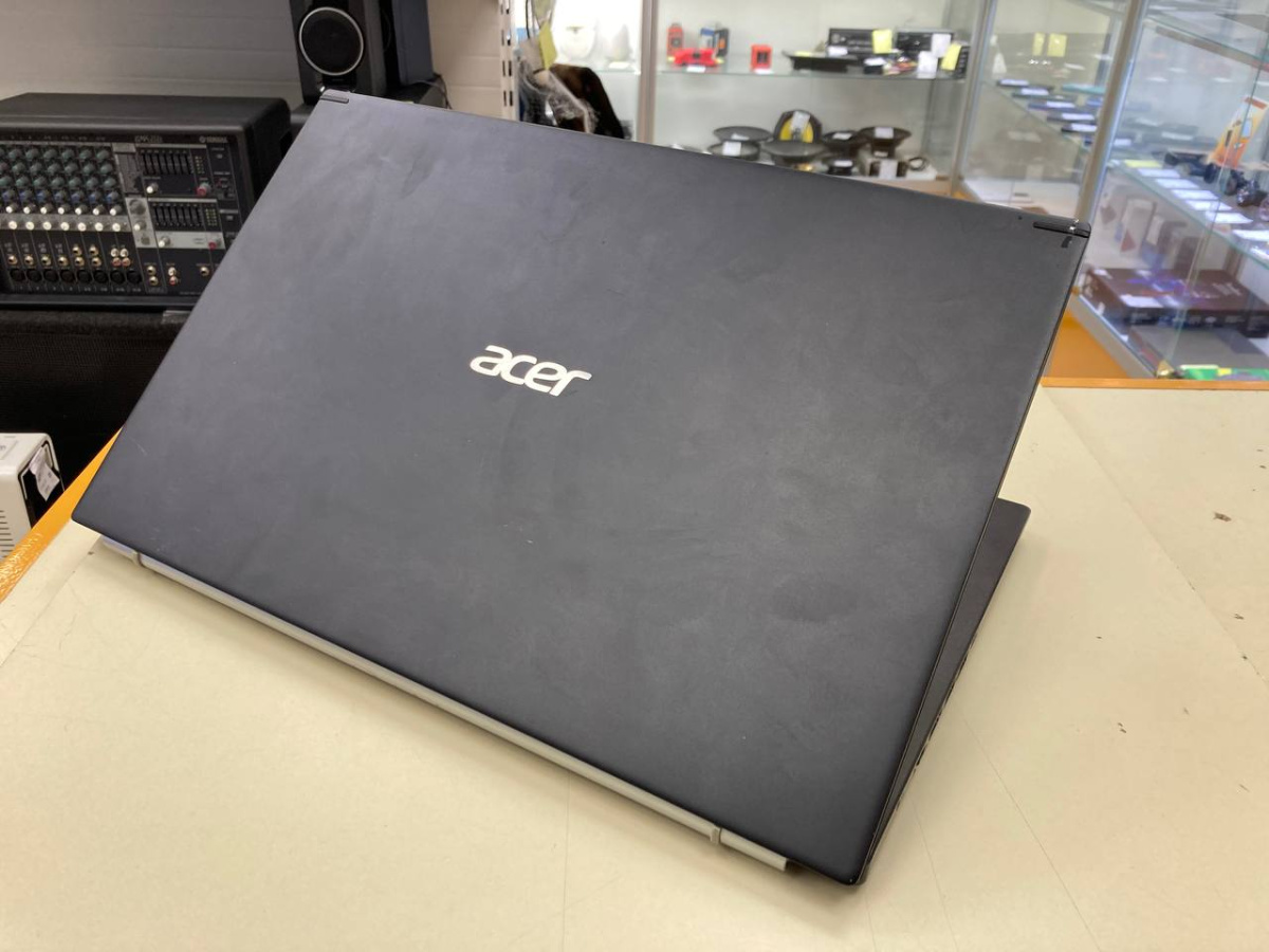 Ноутбук Acer; Core I3-1115G4, Intel UHD Graphics, 4 Гб, 512 GB, Нет