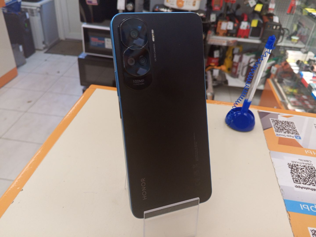 Смартфон Honor 90 Lite 8/256