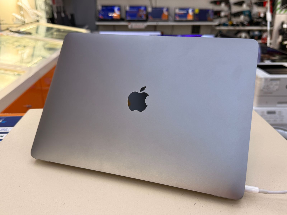 Ноутбук Apple Macbook Air 13 2020 M1 8/256