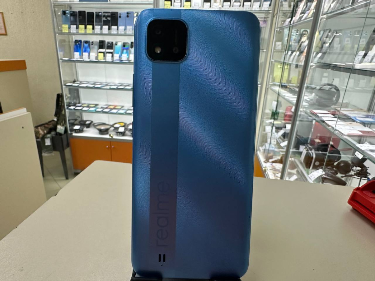 Смартфон Realme C11 2/32