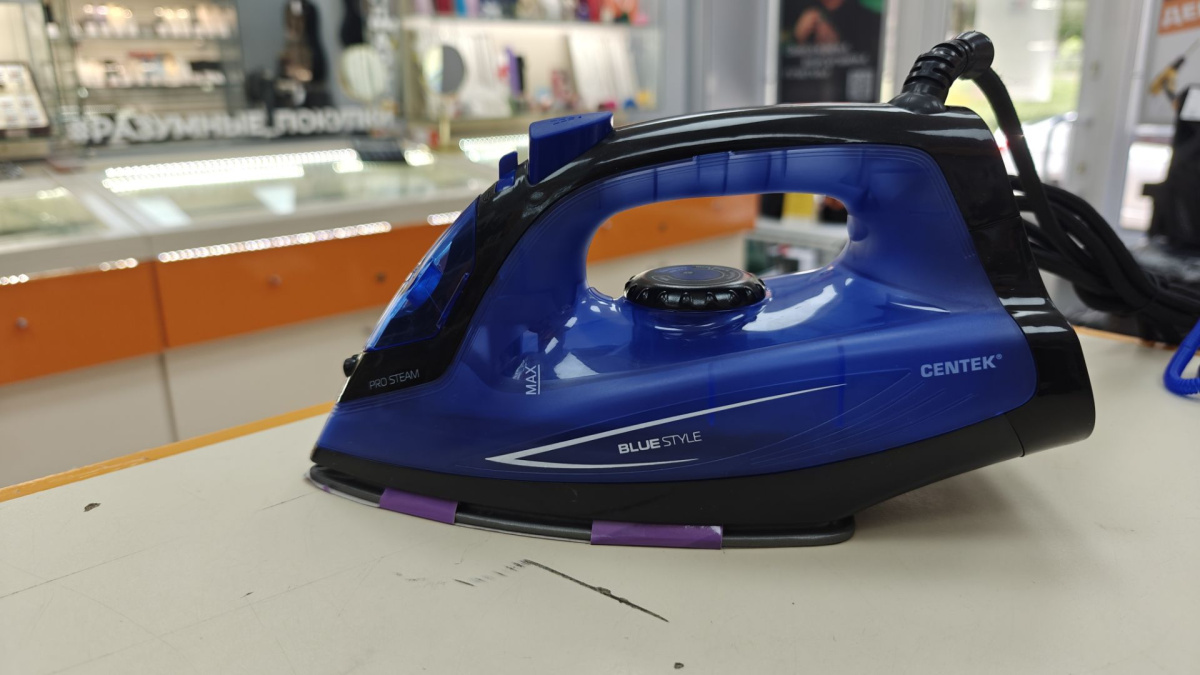 Утюг Centek CT-2360