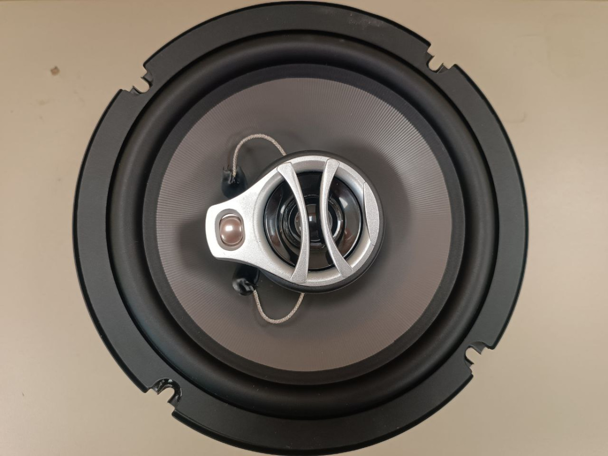 Автоакустика передняя AMP Beat 653
