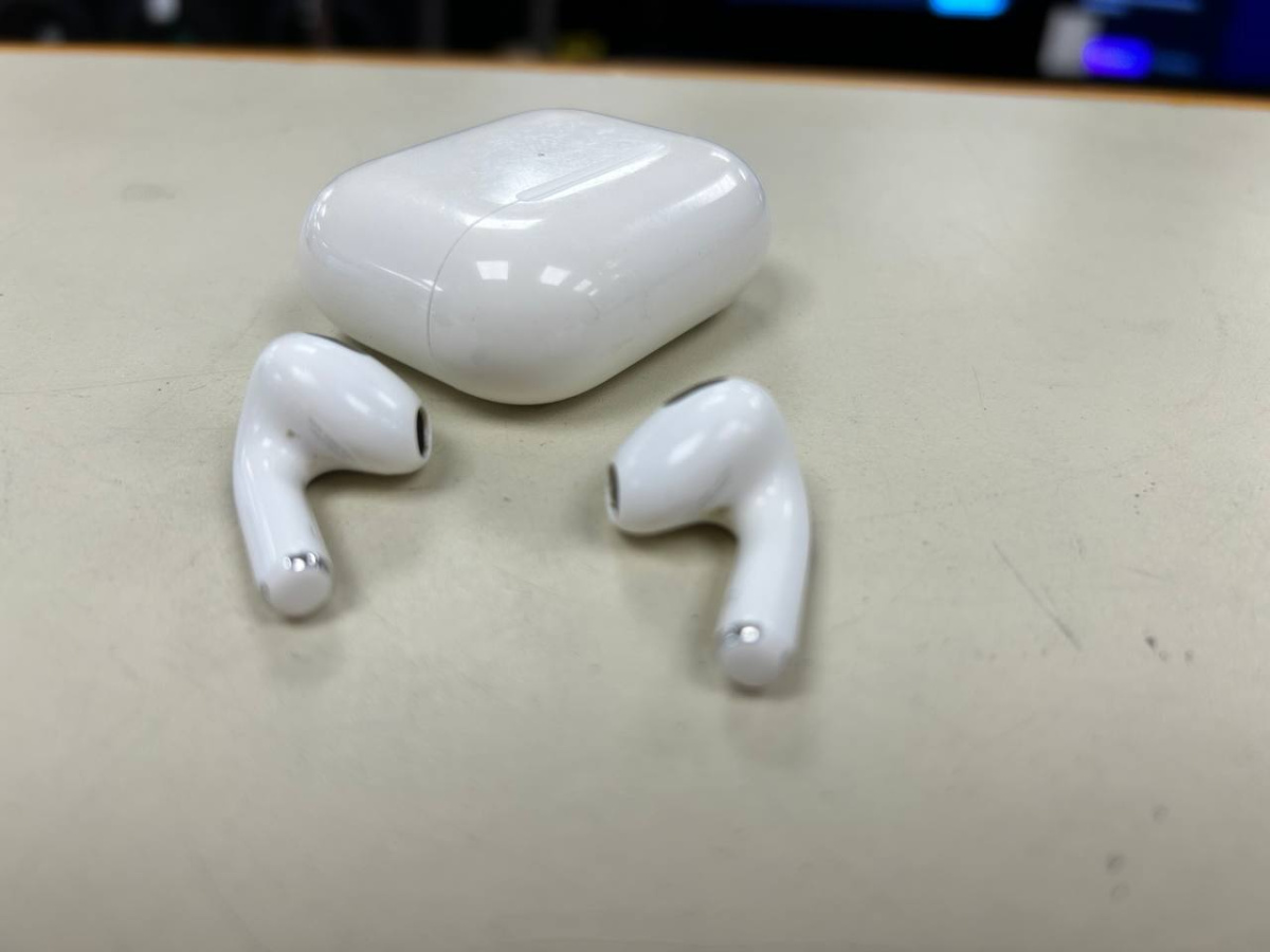 Наушники беспроводные Apple Airpods 3