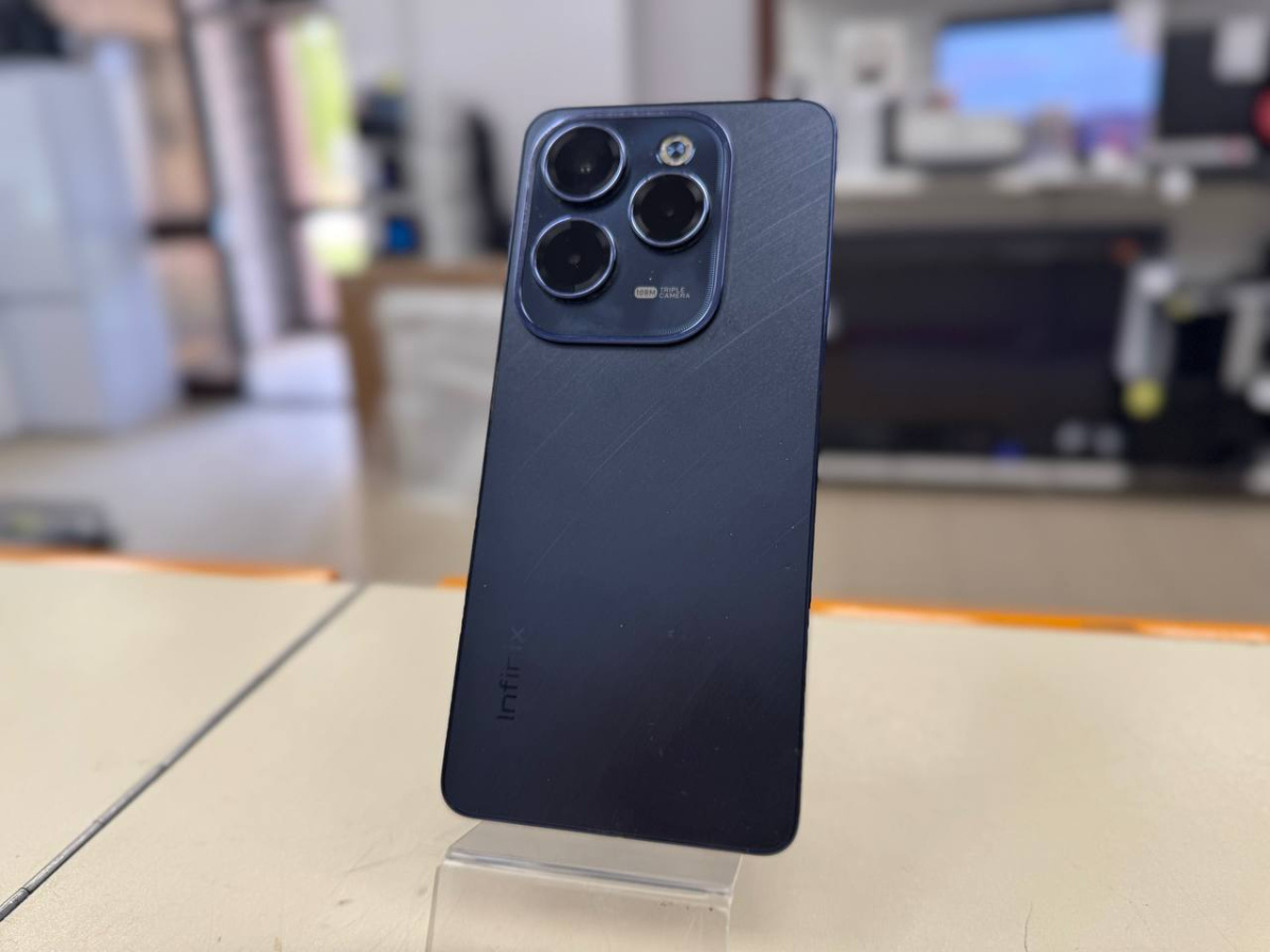 Смартфон Infinix HOT 40 Pro 8/256