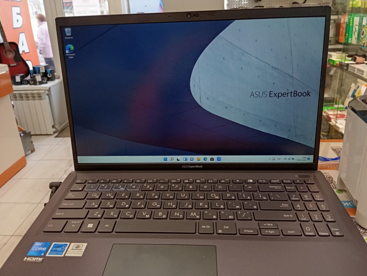 Ноутбук ASUS; Core i5-1235U, Intel UHD Graphics, 8 Гб, 480 Гб, Нет