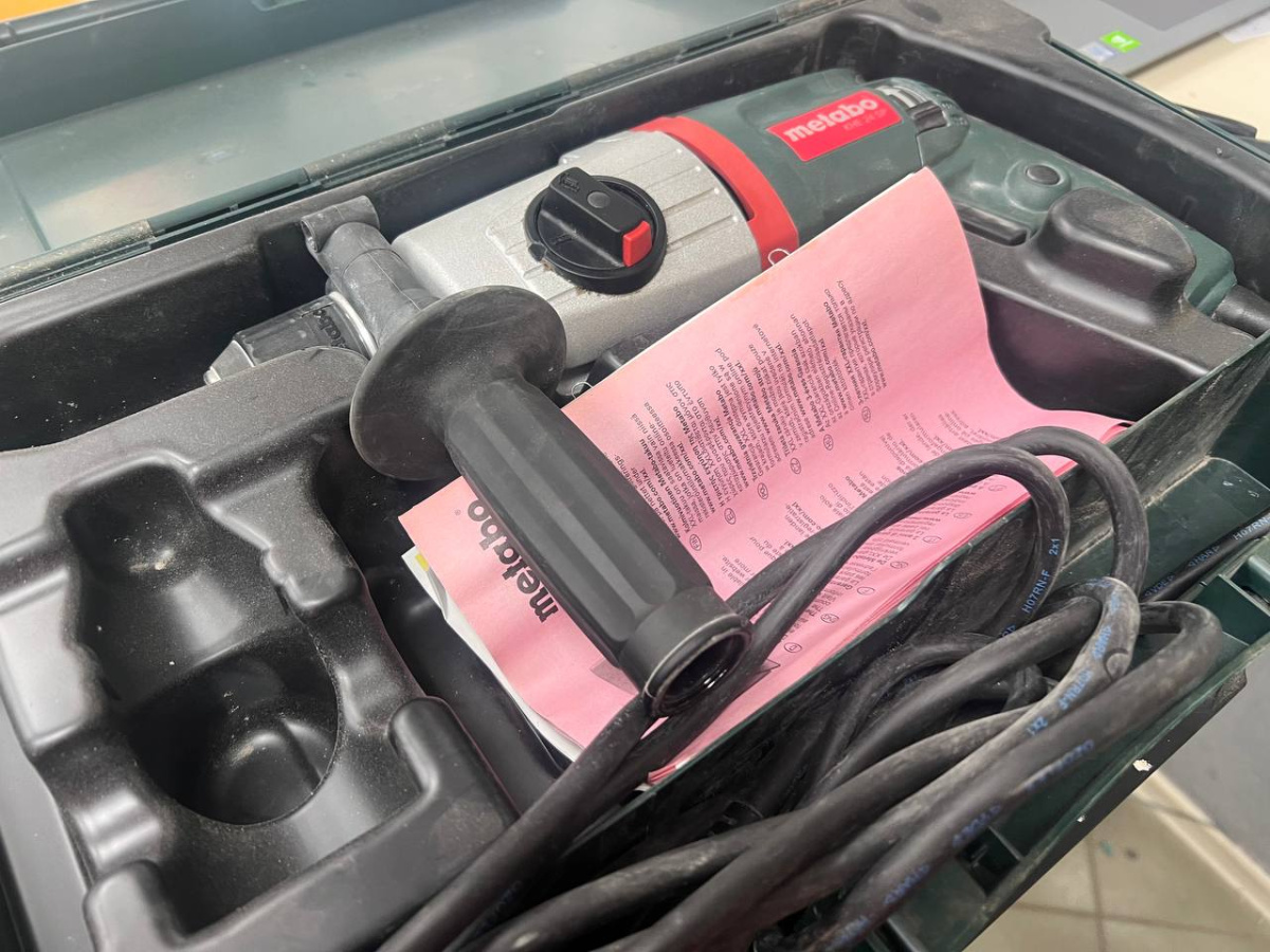 Перфоратор Metabo KHE 24SP