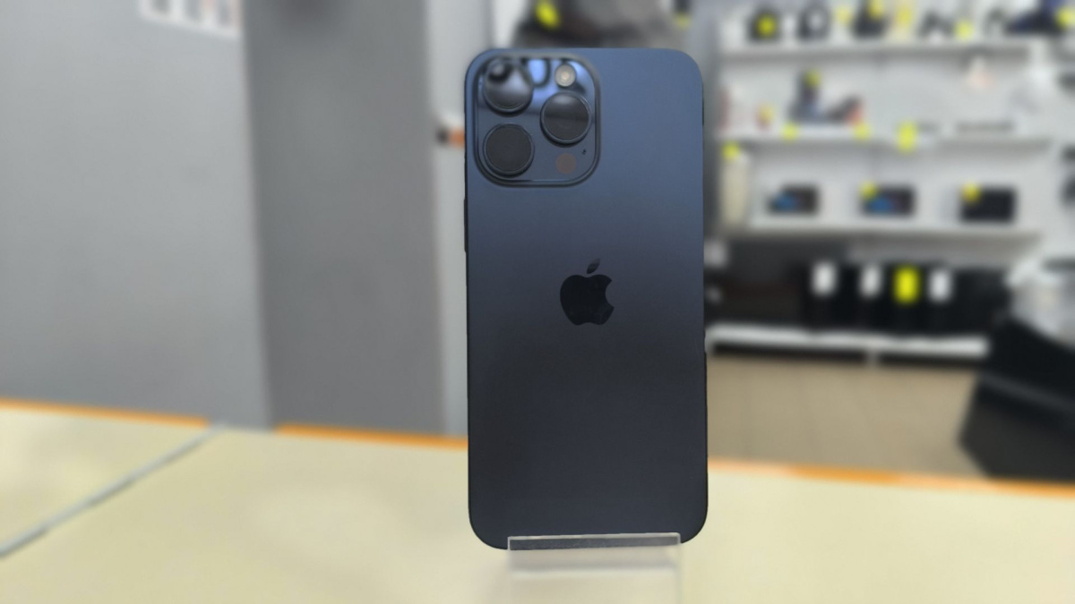 Смартфон Apple iPhone 15 Pro Max 256Gb