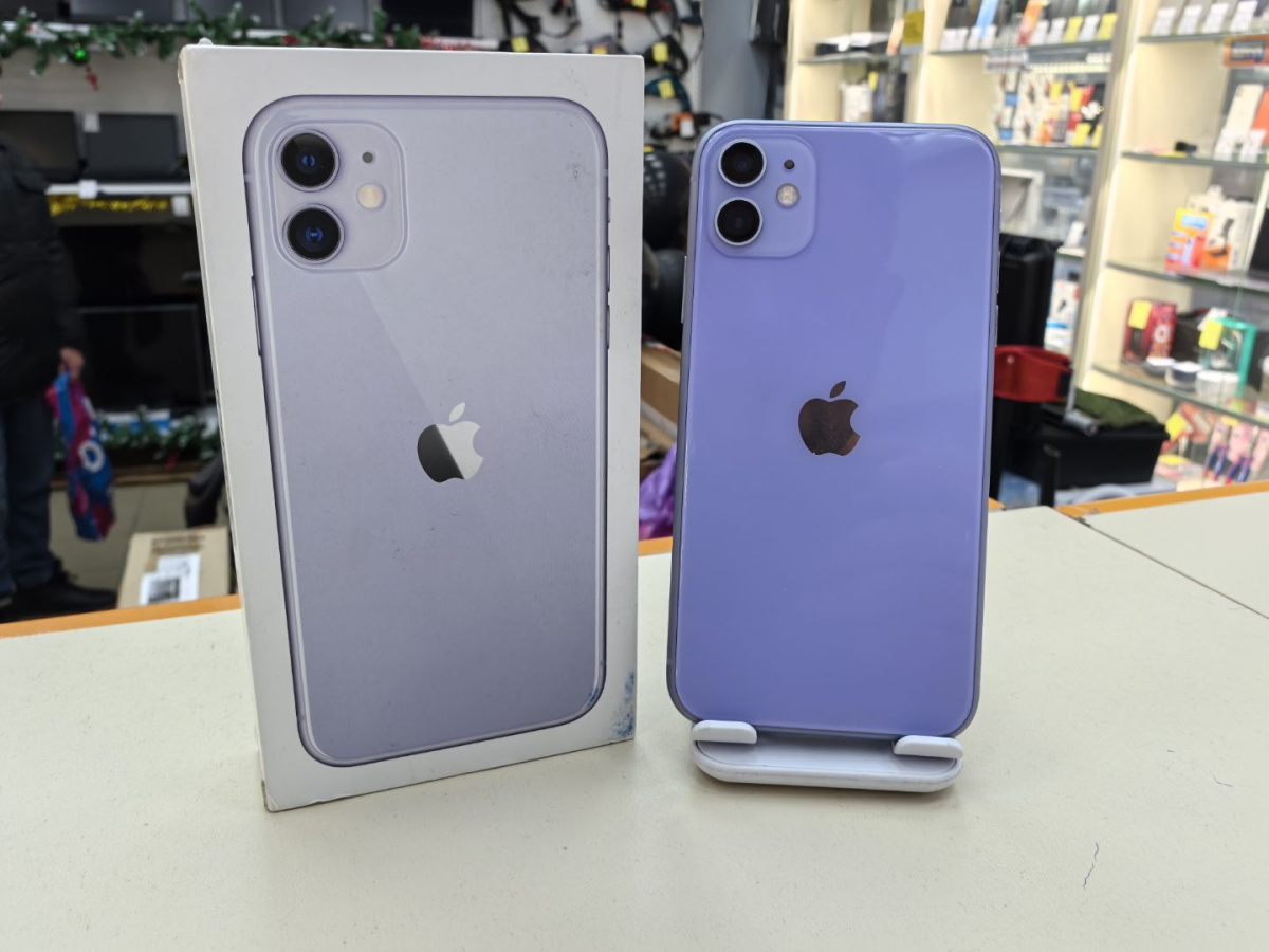 Смартфон Apple iPhone 11 64Gb