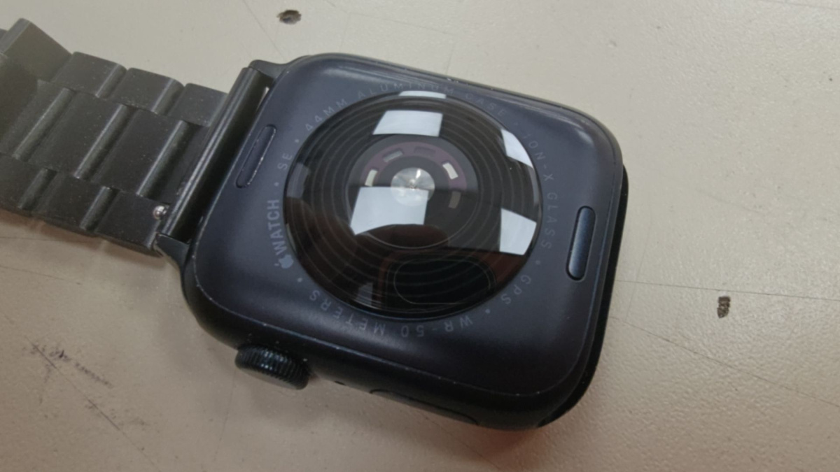 Смарт-часы Apple Watch SE 2022 44mm