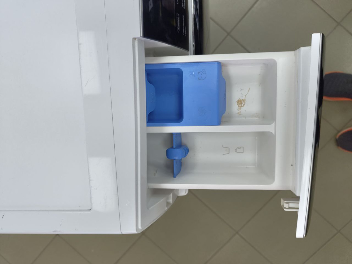 Стиральная машина Haier HWD100-B14979