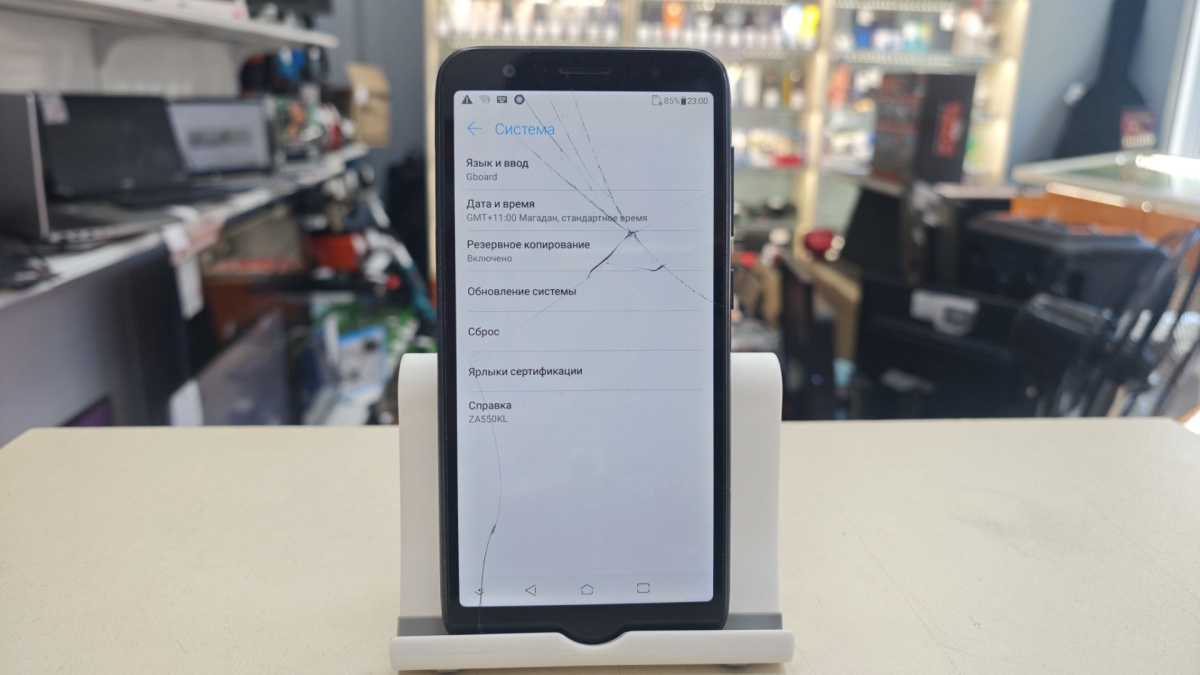 Смартфон Asus Zenfone Live L1