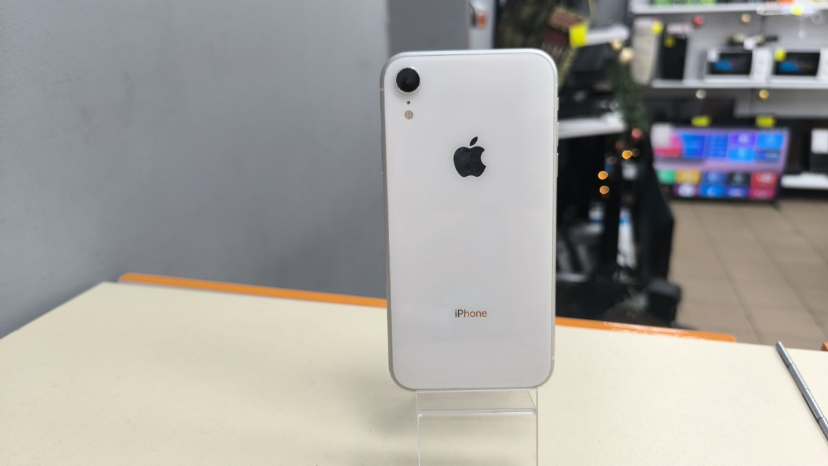 Смартфон Apple iPhone X 64Gb