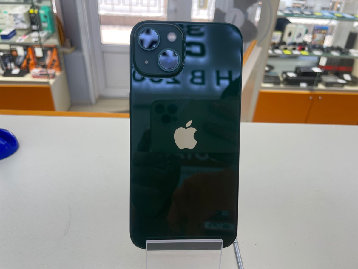 Смартфон Apple iPhone 13 128Gb