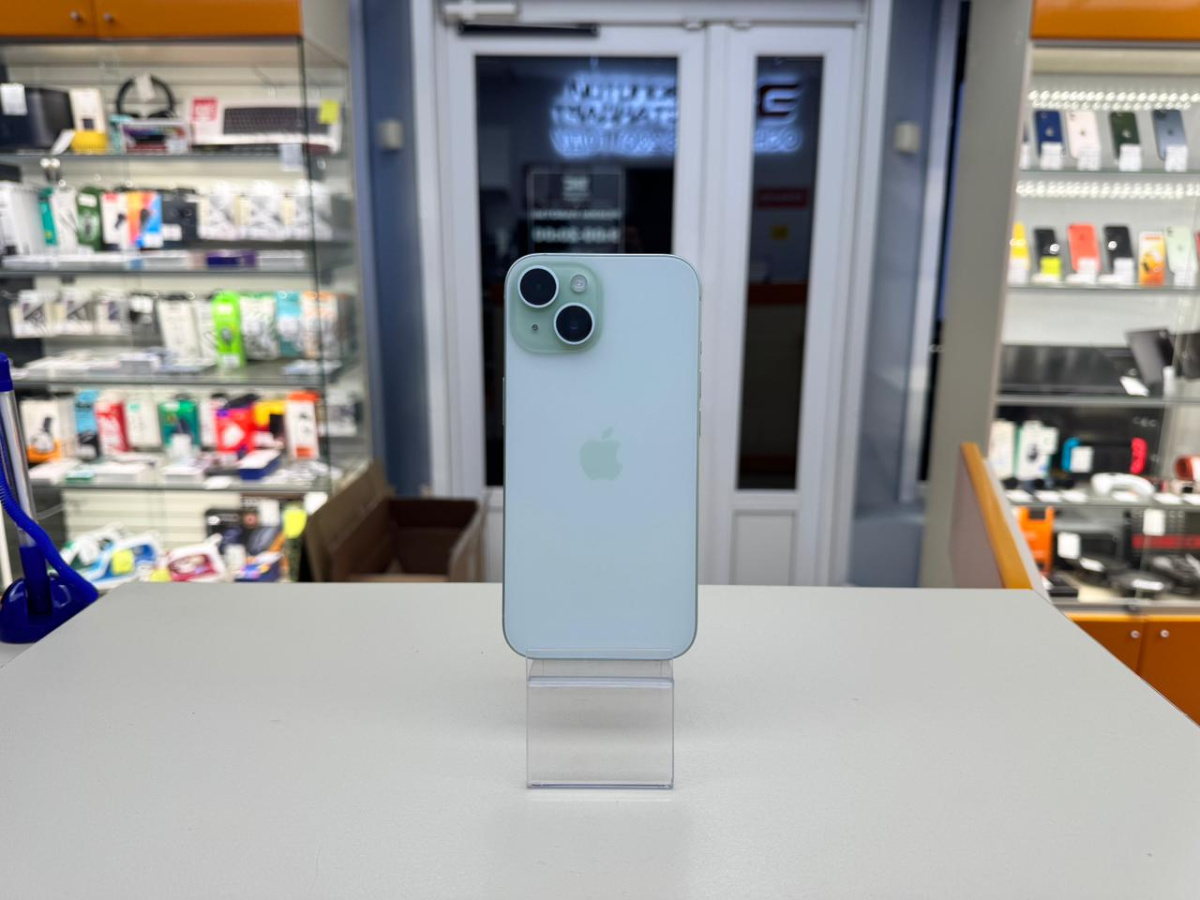 Смартфон Apple Iphone 15 128Gb