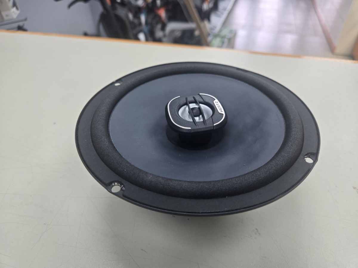 Автоакустика передняя Hertz Uno X165