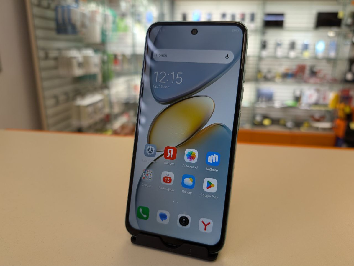 Смартфон Tecno Spark Go1 3/64