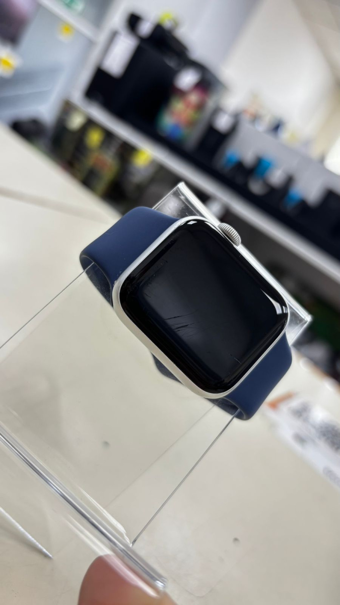 Смарт-часы Apple Watch SE 2022 40mm
