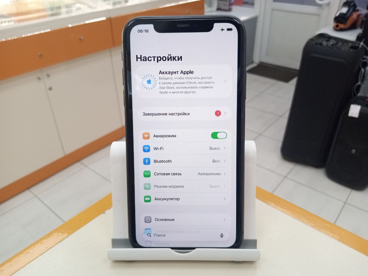 Смартфон Apple iPhone 11 64Gb