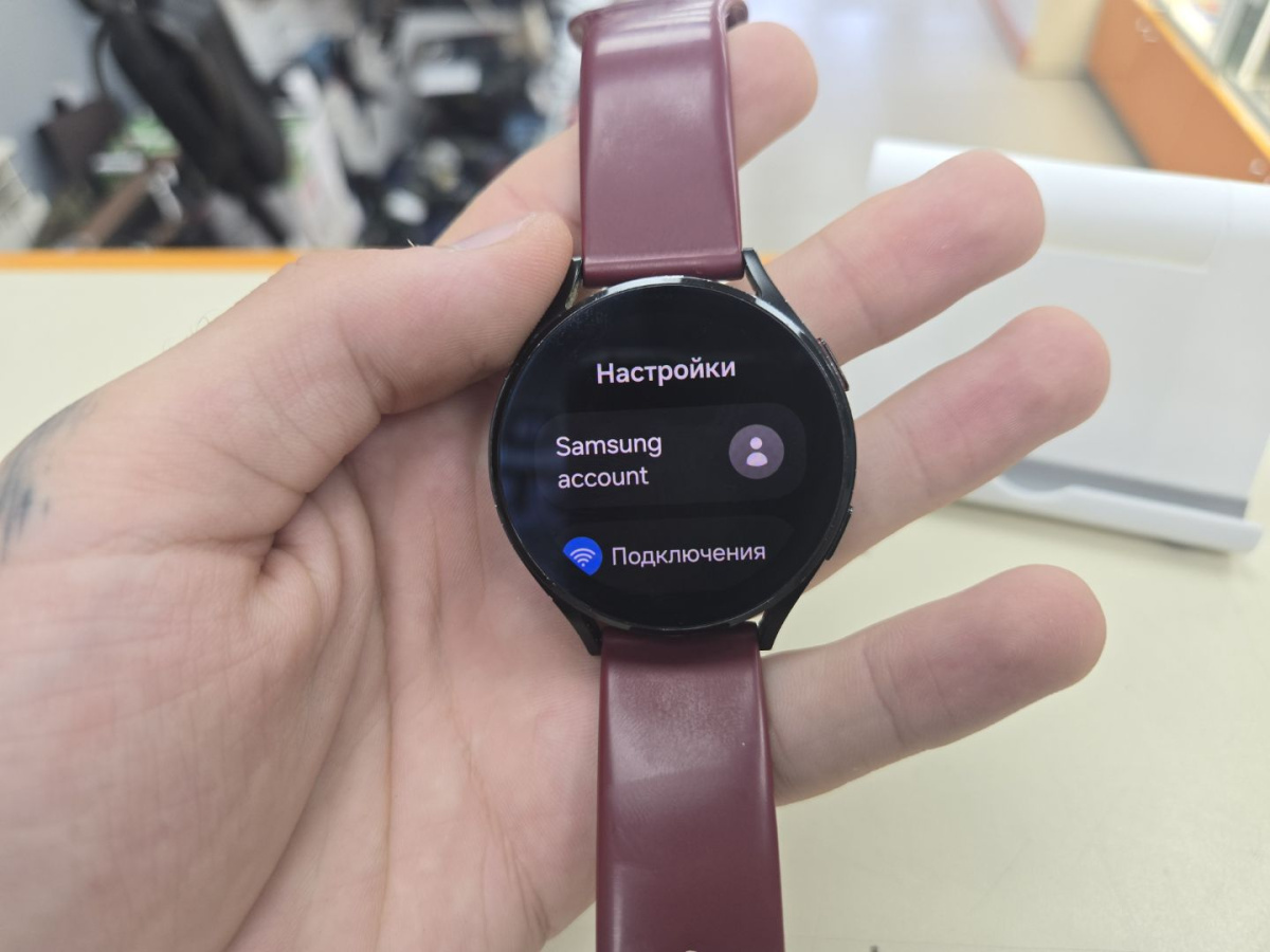 Смарт-часы Samsung Galaxy Watch 4 44mm