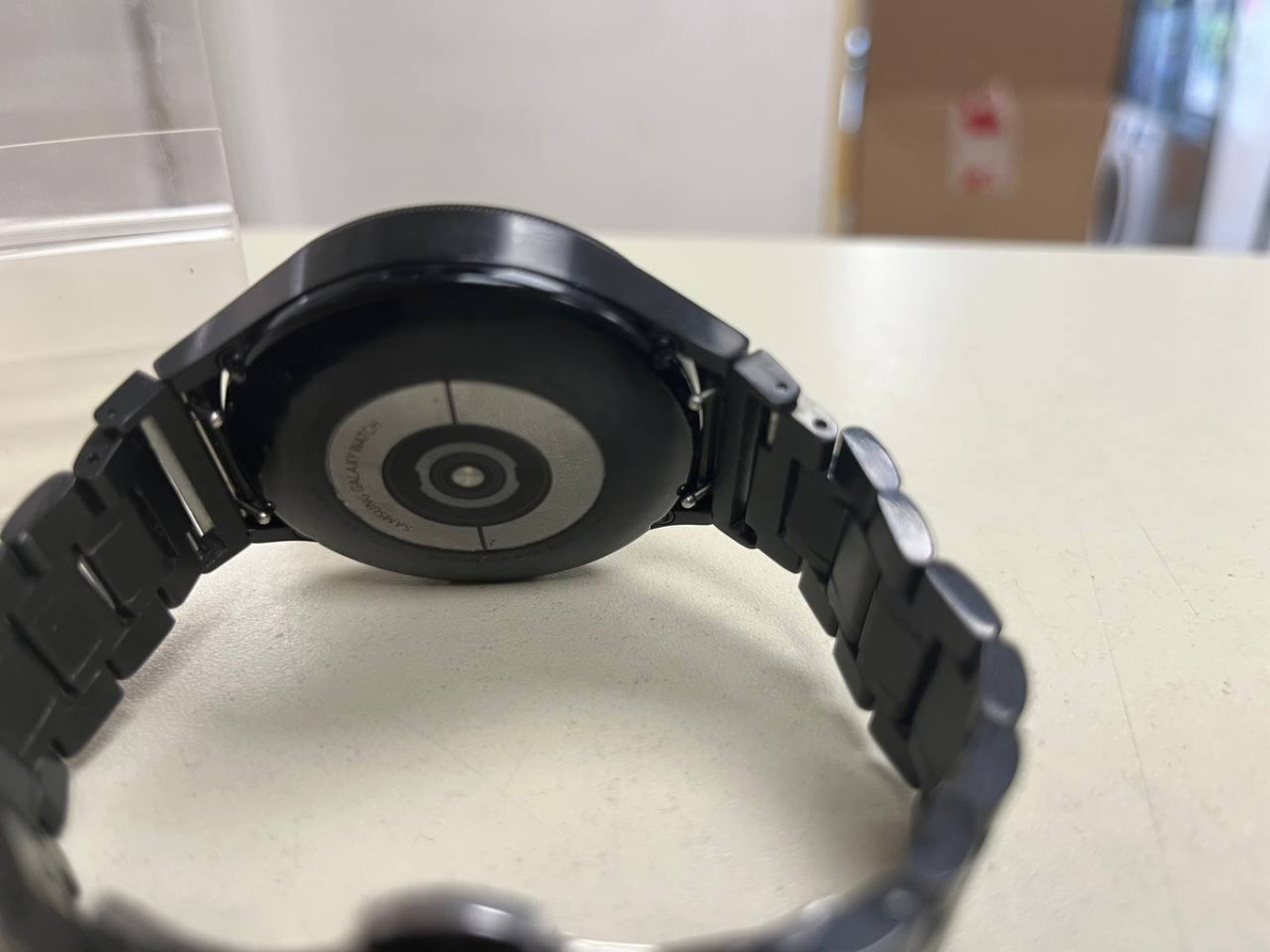 Смарт-часы Samsung Galaxy Watch 4 46mm