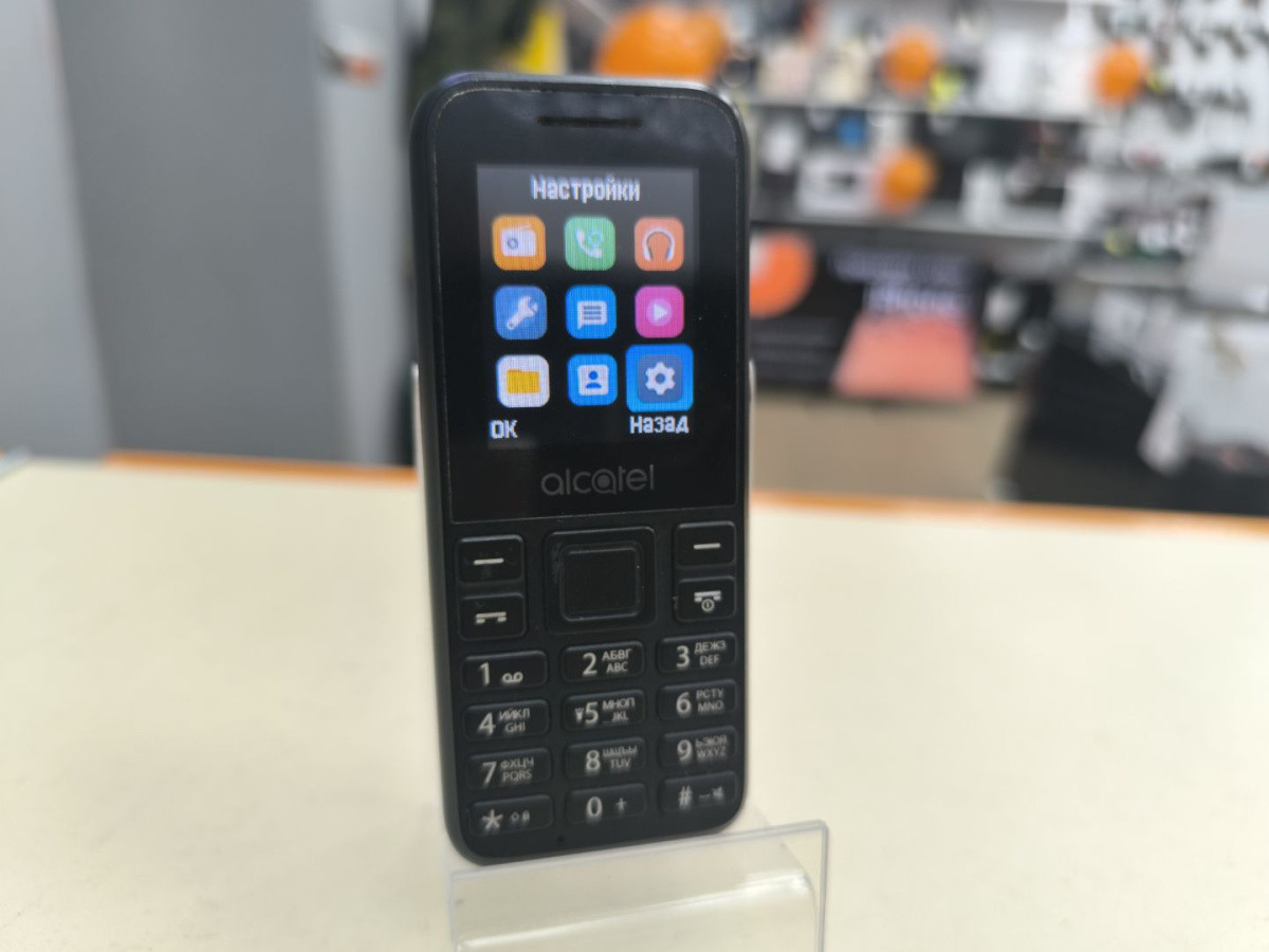 Мобильный телефон Alcatel 1066D