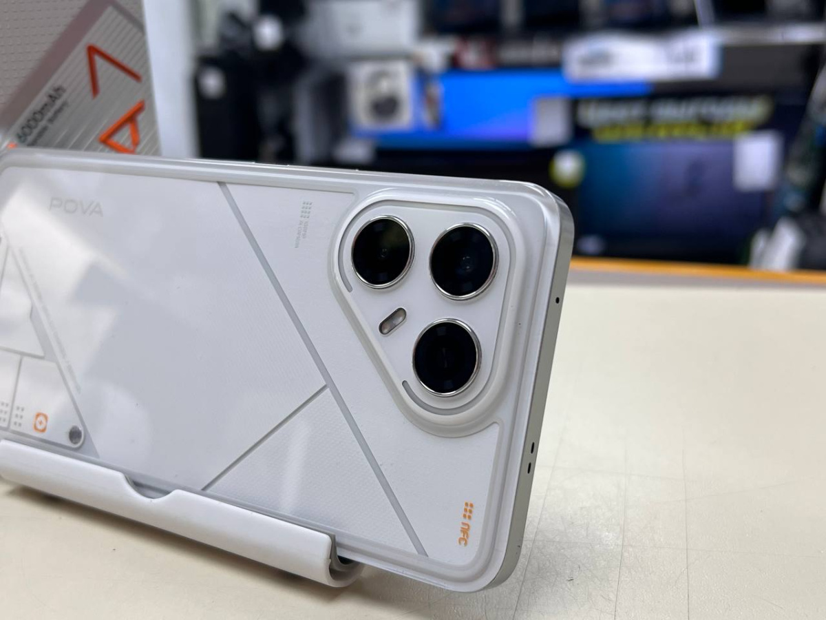Смартфон Tecno Pova 7 Ultra 8/256
