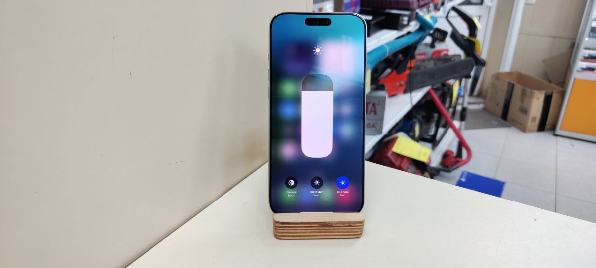 Смартфон Apple Iphone 16 Pro Max 256Gb